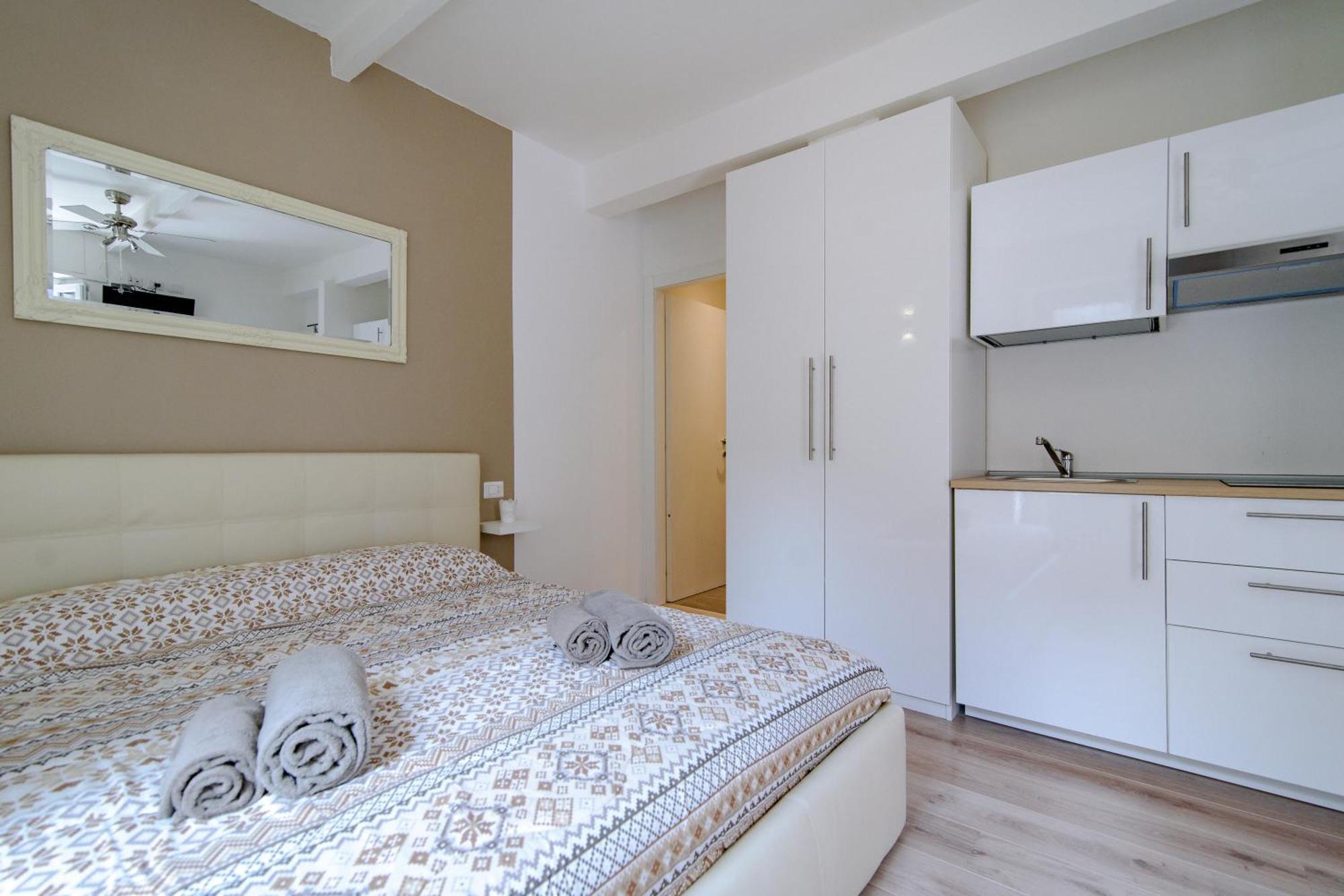 Laglio Apartment Above George Екстериор снимка