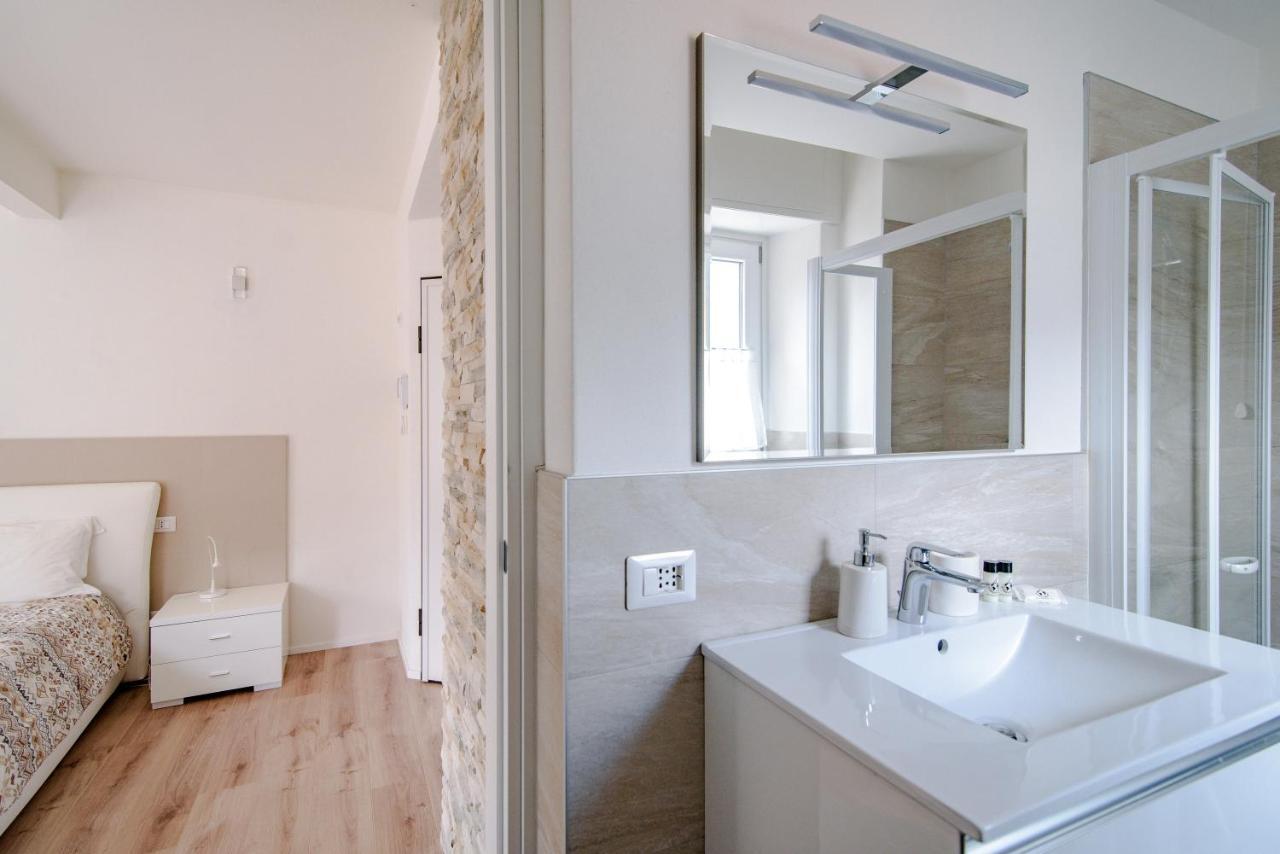 Laglio Apartment Above George Екстериор снимка